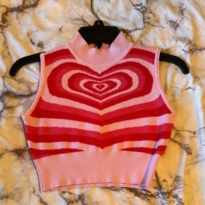 Vibrant Heart Pattern Sleeveless Crop Top